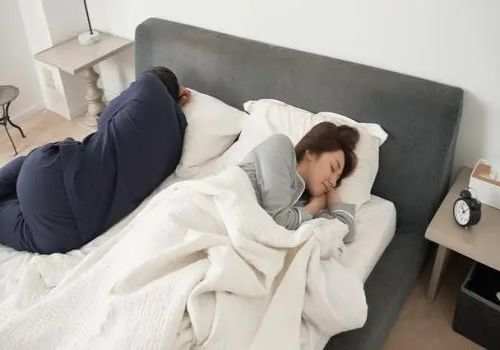 离婚后孩子抚养费每个月标准是多少